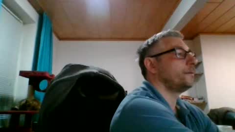 gaydennis1984 online show from 9, 7, 2026