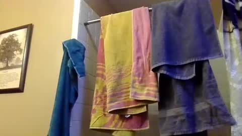 Snapshot of gaymencumhere chatting on 7, 1, 2025 gaymencumhere online show from 7, 1, 2025