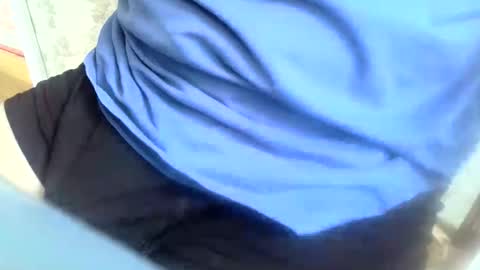 Snapshot of gazjones231 chatting on 15, 9, 2025 gazjones231 online show from 15, 9, 2025