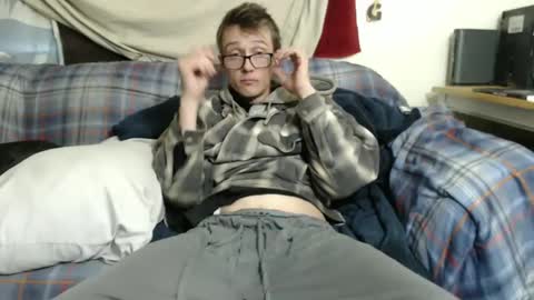 Snapshot of gdanch chatting on 29, 1, 2025 G online show from 29, 1, 2025