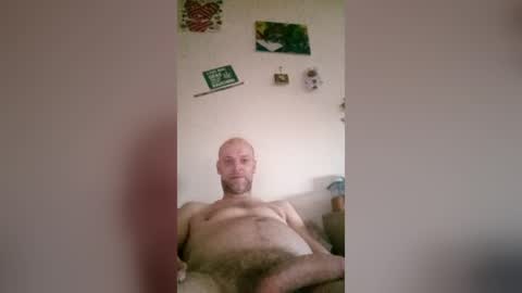 Snapshot of geier0790 chatting on 9, 7, 2026 geier0790 online show from 9, 7, 2026