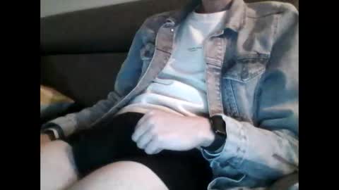 geil123569551 online show from 19, 11, 2025