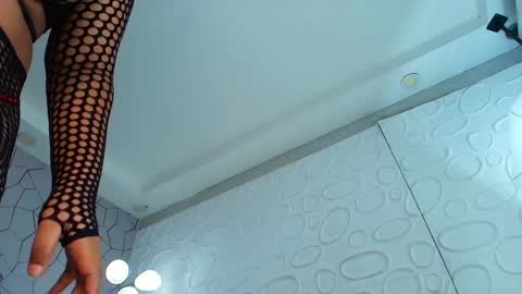 genesisrayden online show from 7, 4, 2026