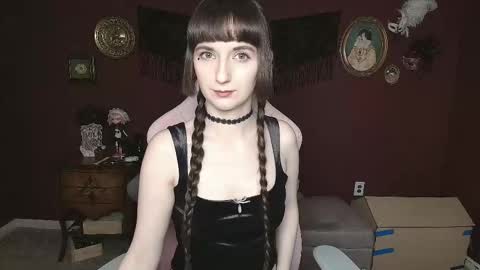 Genna Nyx online show from 4, 3, 2026