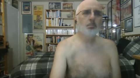 Steve online show from 22, 10, 2025