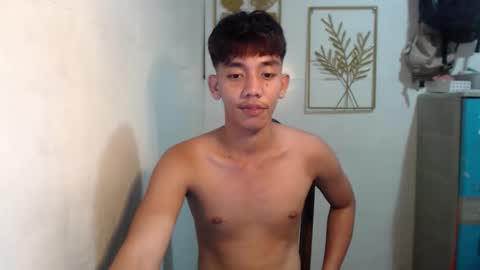 Snapshot of gentlemanlustx chatting on 26, 10, 2025 Rayl online show from 26, 10, 2025