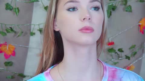 GentleRossi online show from 4, 10, 2025