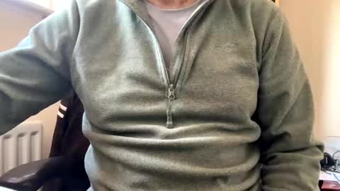 Snapshot of genus5678 chatting on 30, 9, 2025 genus5678 online show from 30, 9, 2025