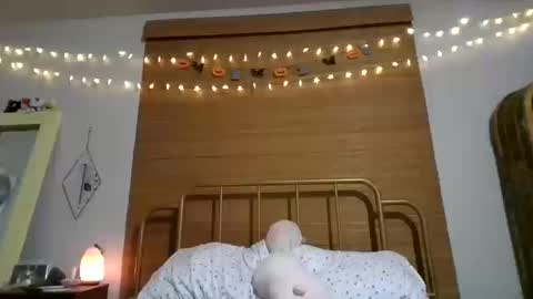 genzfucktoy online show from 18, 10, 2025