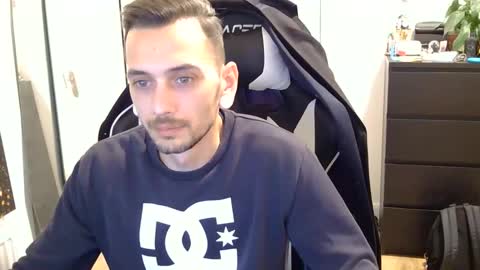 Snapshot of georgek0011 chatting on 28, 9, 2025 georgek0011 online show from 28, 9, 2025