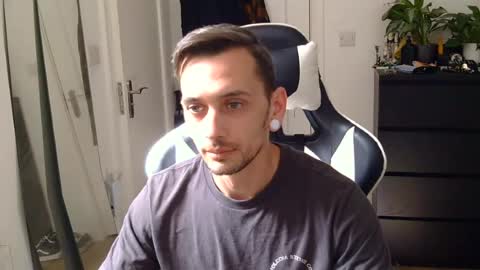 georgek0012 online show from 20, 6, 2026