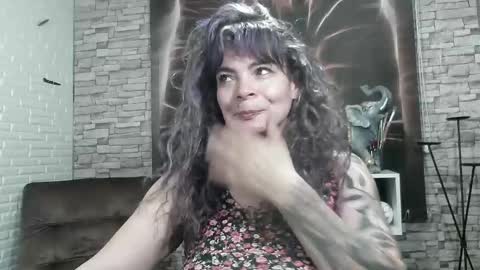 Georgina  online show from 27, 12, 2024