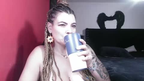 Georgina  online show from 30, 11, 2025