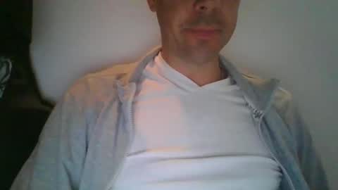 Snapshot of geronimo_2 chatting on 3, 1, 2025 geronimo_2 online show from 3, 1, 2025