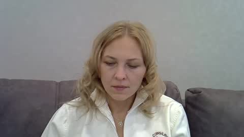 gessy_vellian8 online show from 24, 10, 2025