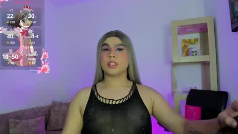 L A U R A online show from 19, 9, 2025