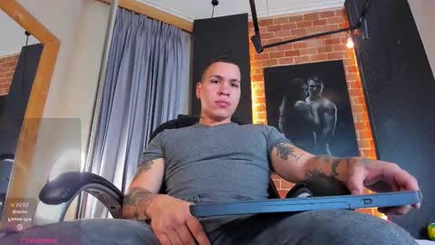  1 online show from 28, 10, 2025