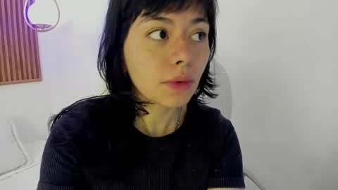 Milaa online show from 2, 5, 2026