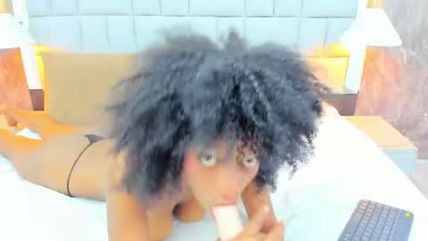 gia_bell online show from 14, 7, 2026