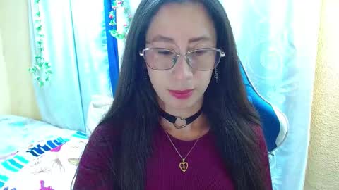 Snapshot of gia_leinn chatting on 18, 10, 2025 Gia online show from 18, 10, 2025