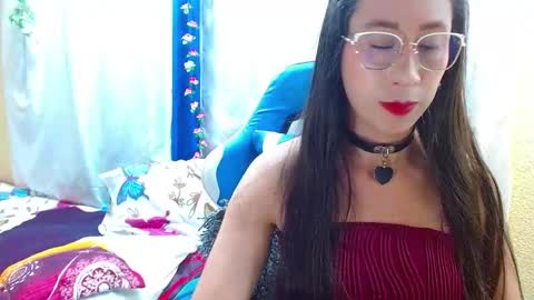 Gia  online show from 1, 3, 2026