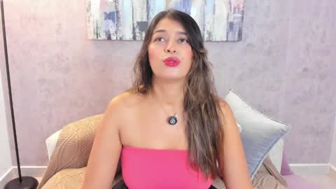 Snapshot of gia_watsonn chatting on 11, 4, 2026 Gia online show from 11, 4, 2026