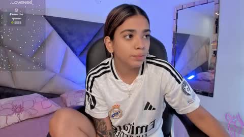 Gia  online show from 28, 3, 2026