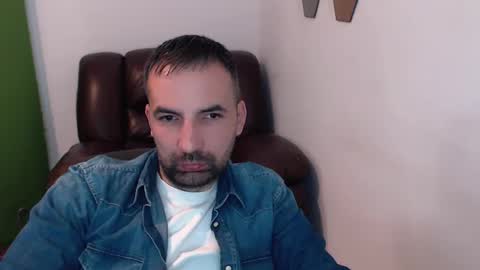 Snapshot of gianni_lion chatting on 11, 3, 2025 Gianni online show from 11, 3, 2025