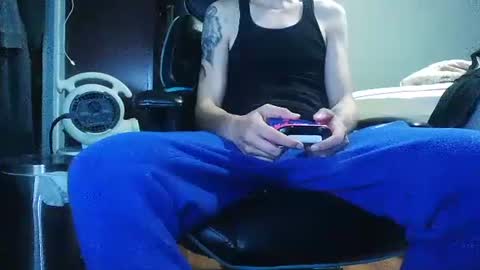 giantdick4u1991 online show from 18, 9, 2025