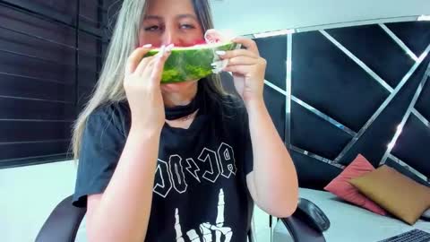 GiaRoussel online show from 29, 9, 2025