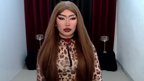 Snapshot of giaxxx01 chatting on 8, 3, 2025 Gia X online show from 8, 3, 2025