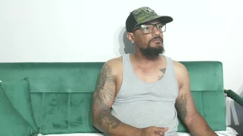 Snapshot of gifted_bucknasty chatting on 7, 7, 2026 Gifted online show from 7, 7, 2026