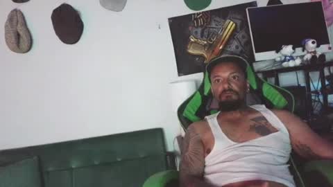 Snapshot of gifted_bucknasty chatting on 14, 7, 2026 Gifted online show from 14, 7, 2026