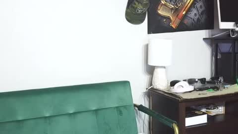 Snapshot of gifted_bucknasty chatting on 16, 7, 2026 Gifted online show from 16, 7, 2026