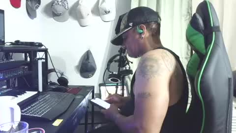 Snapshot of gifted_bucknasty chatting on 24, 7, 2026 Gifted online show from 24, 7, 2026