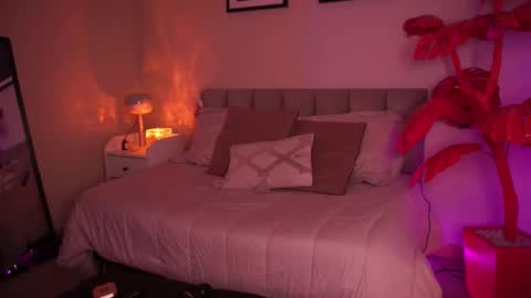 GIGI online show from 27, 3, 2026