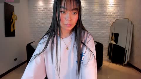 GIGI online show from 4, 1, 2025