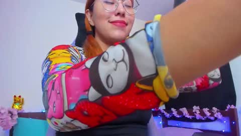 Snapshot of gigimooon chatting on 6, 11, 2025 gigimooon online show from 6, 11, 2025