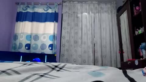 gigixox3 online show from 4, 10, 2025