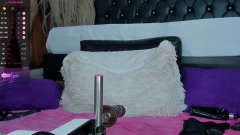 pamela online show from 29, 12, 2024