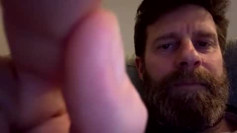 Snapshot of gilbertinio chatting on 14, 12, 2025 Gilbert online show from 14, 12, 2025