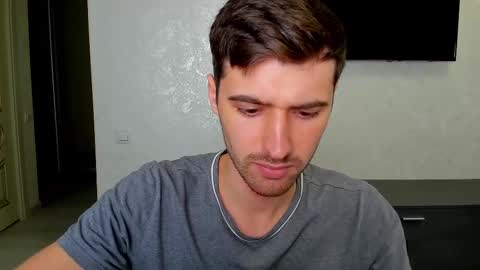 gilbertogonzales online show from 4, 3, 2025