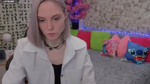 Snapshot of gina_lovelyy chatting on 3, 6, 2026 Gina online show from 3, 6, 2026
