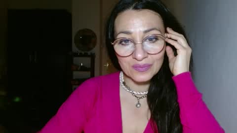 GinaONeon online show from 11, 2, 2025