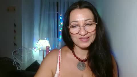 GinaONeon online show from 27, 9, 2025