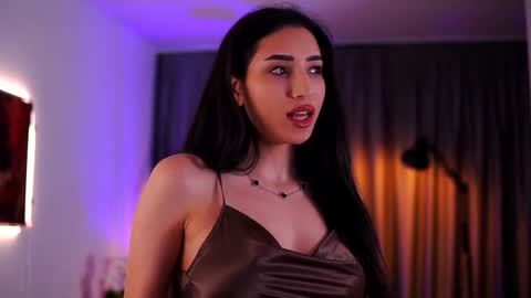 Gina online show from 8, 3, 2025