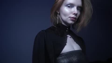        im expecting 350 thumbs up on my altar   online show from 4, 3, 2025