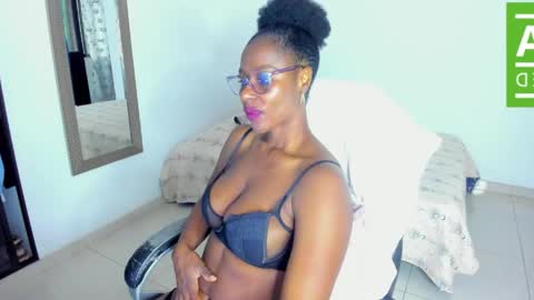 Snapshot of ginger_smil chatting on 5, 6, 2026 Diana online show from 5, 6, 2026