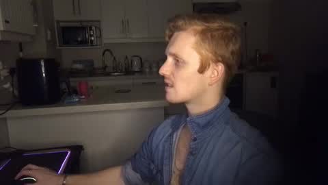 Snapshot of gingerboy_69 chatting on 2, 12, 2025 Jay online show from 2, 12, 2025