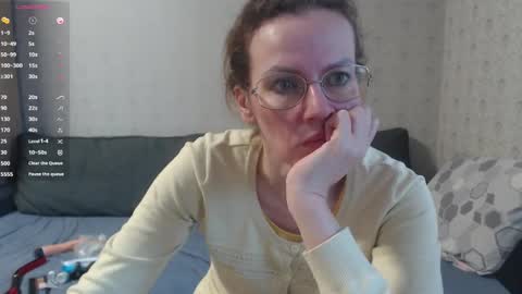 Snapshot of gingermak chatting on 2, 1, 2025 Michelle online show from 2, 1, 2025